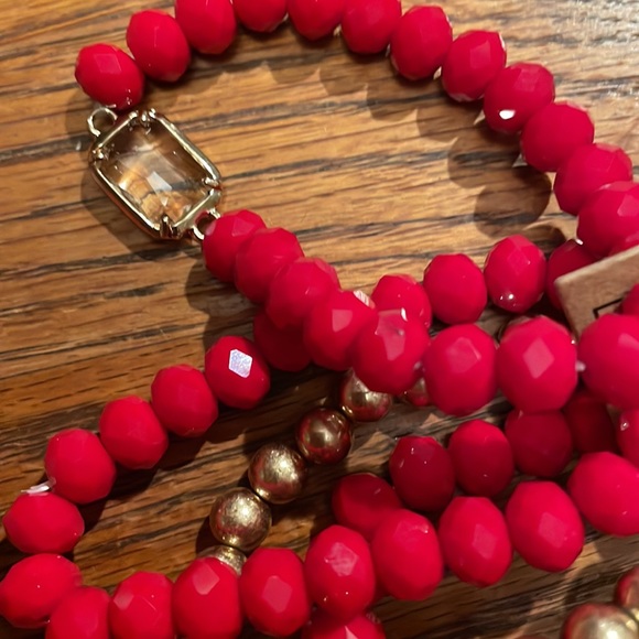 Set of 4 stretch bracelets red and gold nwt - Picture 3 of 4